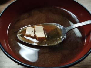 池袋「うな達」の味噌汁