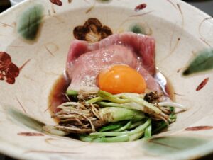 立呑みとだかのすき焼き