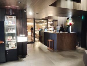 Bar & Restaurant COCONOMAの外観写真