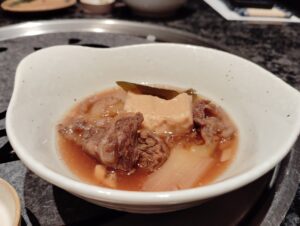 尾崎さんちの牛すじ煮込み