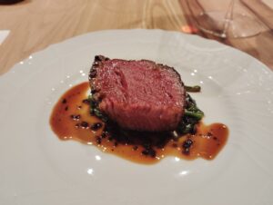 nacolのヒレ肉の薪焼き