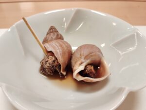 赤坂「鮨 一新」の磯つぶ貝