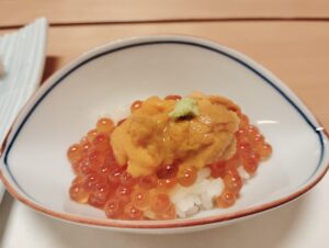 赤坂「鮨 一新」のうにといくらの小鉢
