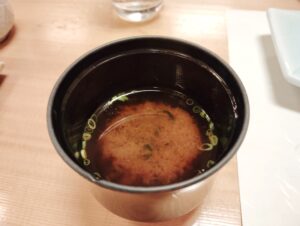 赤坂「鮨 一新」の味噌汁