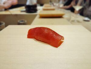 南青山「鮨 龍次郎」の赤身