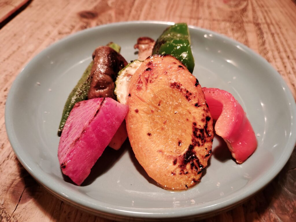 中目黒「LambCHAN」の炭火焼き野菜の盛り合わせ