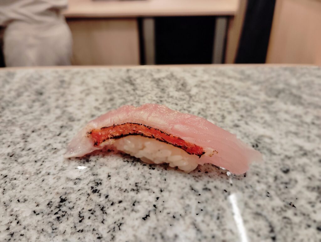 「東麻布 鮨 新進気鋭」の金目鯛