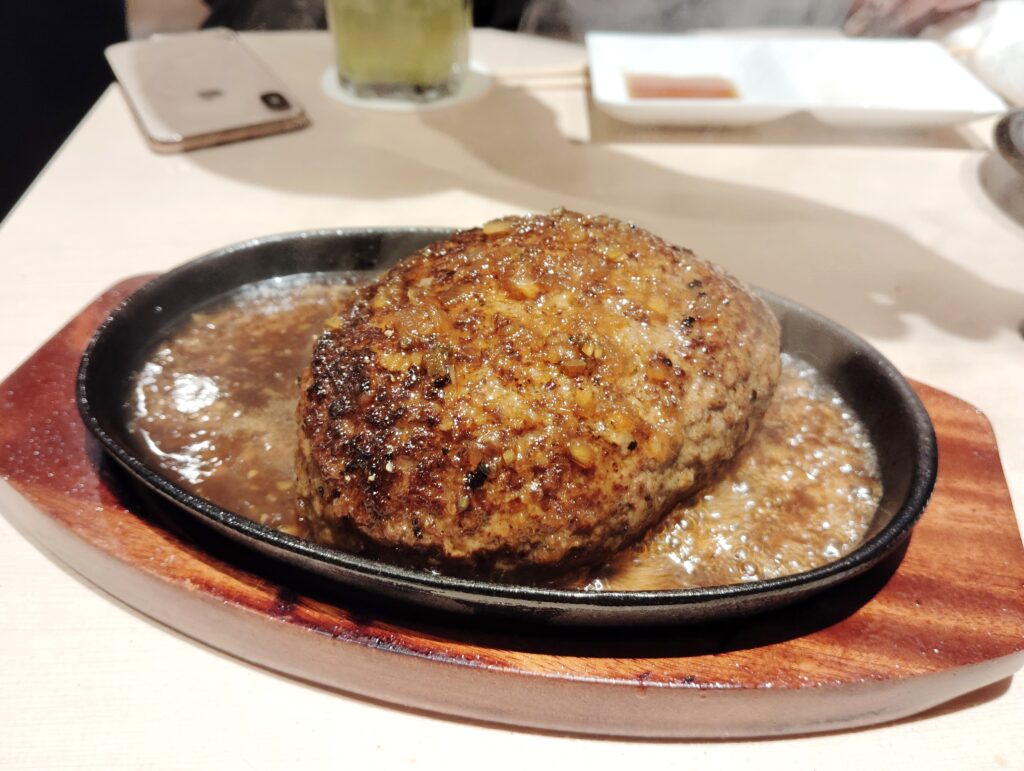 浅草「焼肉木村」のハンバーグ